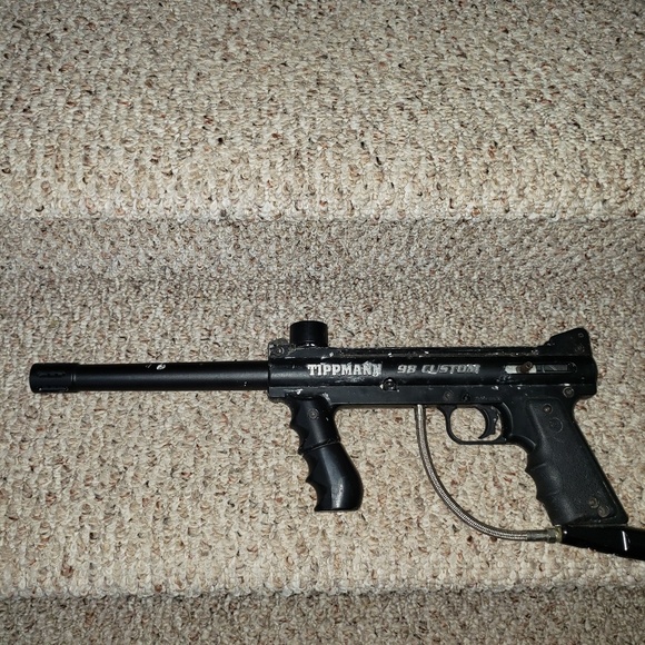 Tippmann 98 Custom paintball marker - Picture 4 of 5